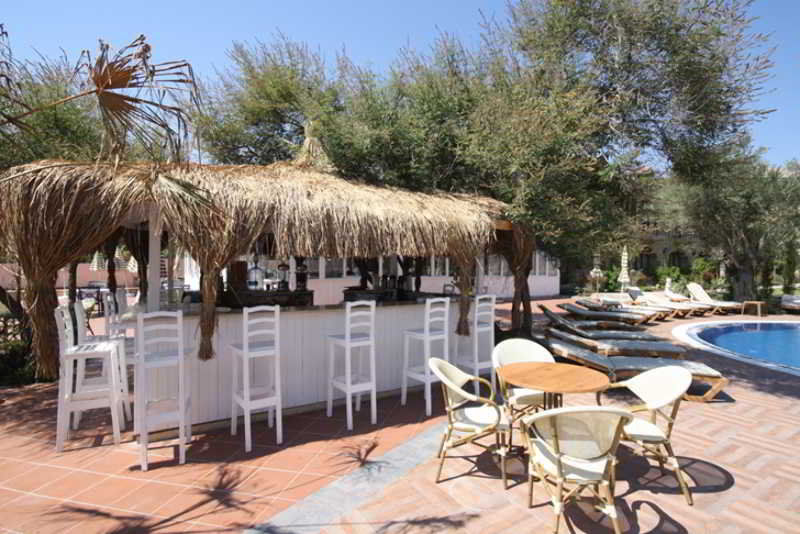 Palace Hotel Olive Odore Küçükkuyu Exterior foto